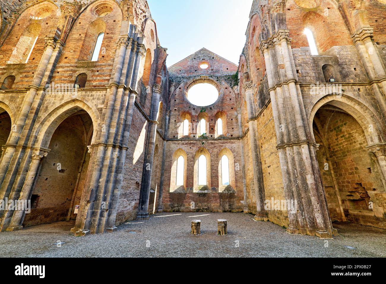 L'abbaye sans toit de Saint Galgano. Sienne Toscane Italie Banque D'Images