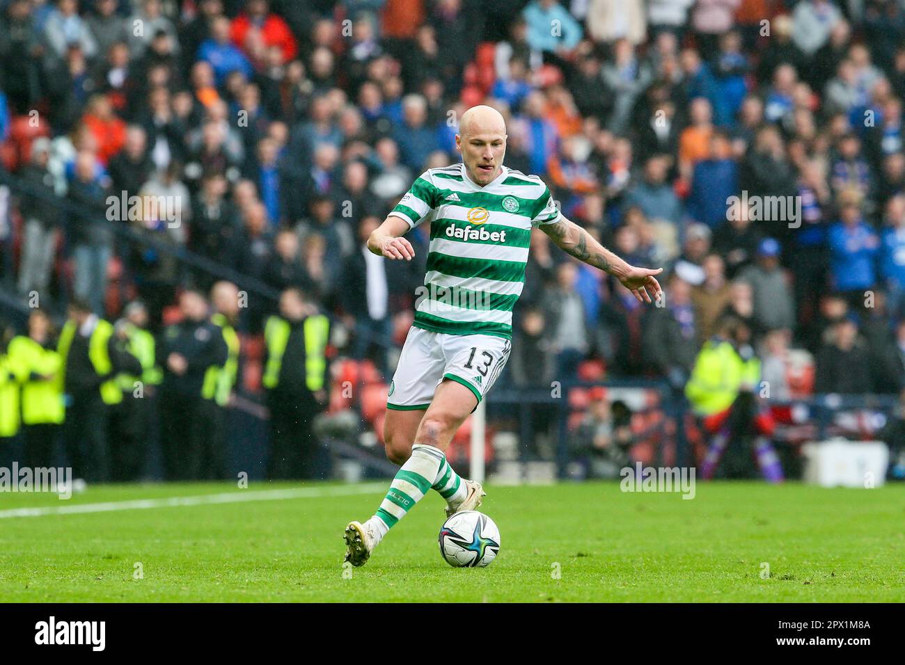 Aaron Mooy. Joueur de football, actuellement en train de jouer pour le Celtic FC, Glasgow, pendant la finale des Rangers contre le Celtic semi, Hampden Park, Glasgow, Écosse, Royaume-Uni. Banque D'Images