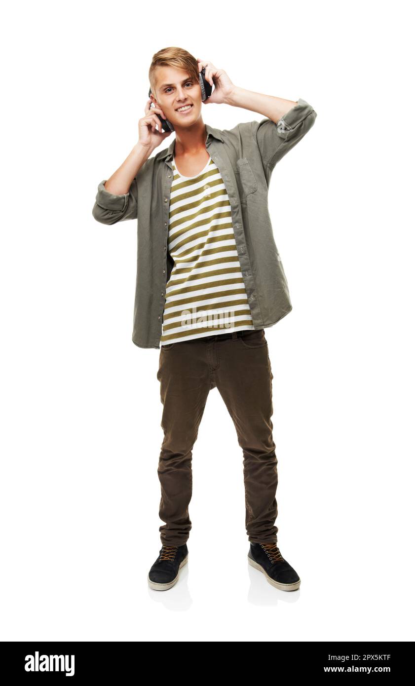 La musique guérit l'âme. un jeune homme à l'écoute de musique. Banque D'Images