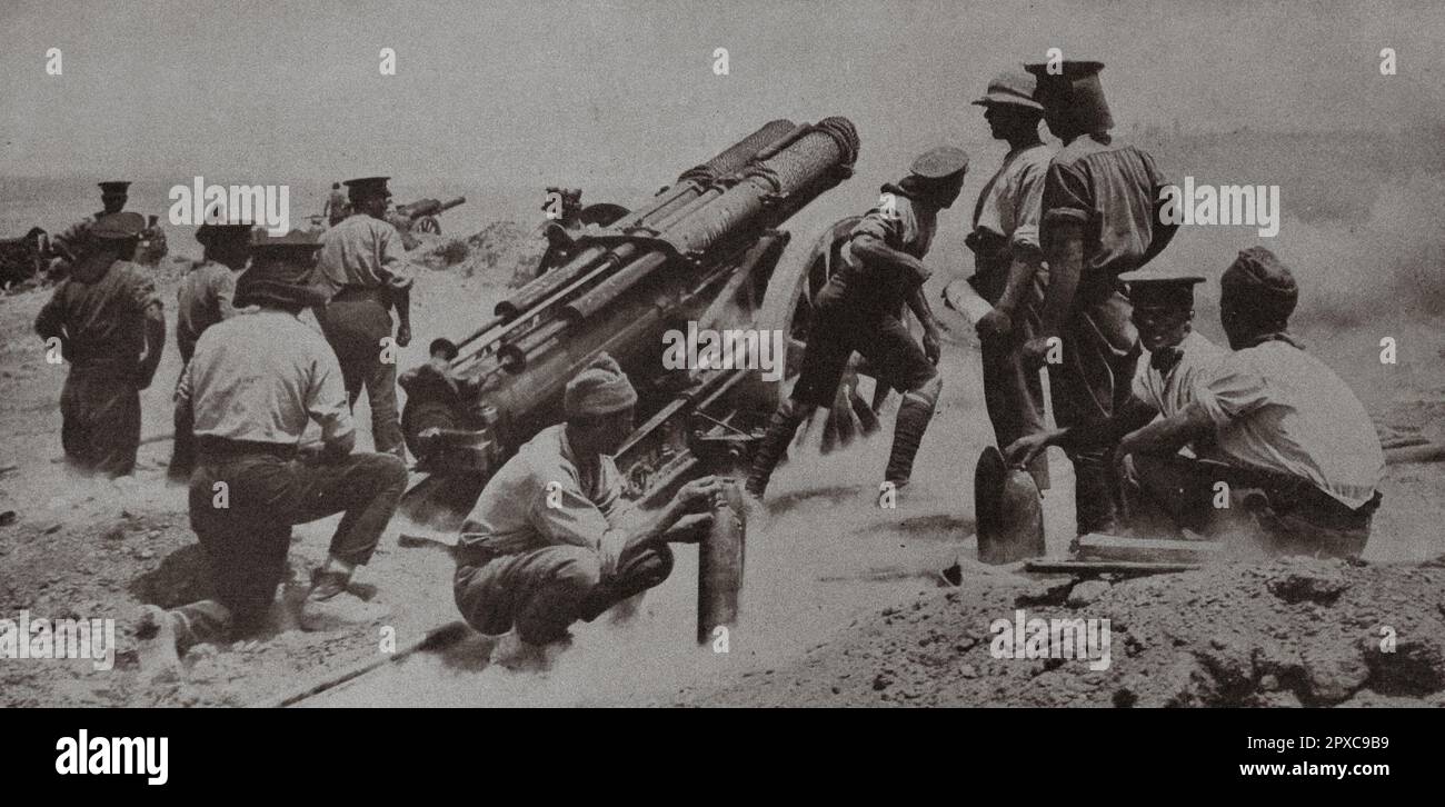 Première Guerre mondiale Entre Sedul-Bahr et Krithia. L'artillerie britannique en action devant Krithia. 1914-1918 Banque D'Images