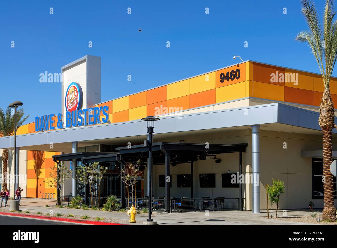 Glendale, AZ, Etats-Unis - 25 février 2016: Dave & Buster's dans le quartier de loisirs de Westgate. La chaîne de restaurants américaine offre un service complet Banque D'Images