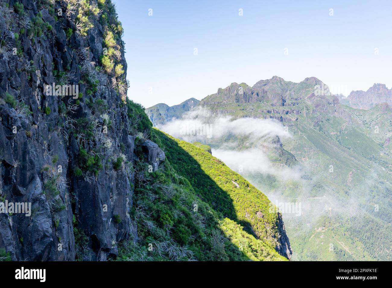 Une vue pittoresque sur les montagnes de l'île de Madère, Portugal Banque D'Images