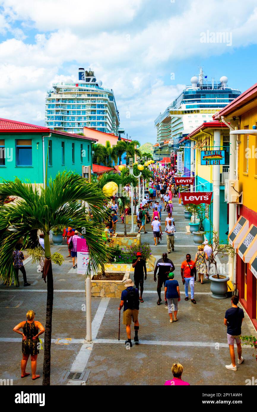 St Saint Johns Antigua St. John’s est la capitale et le port clé de la