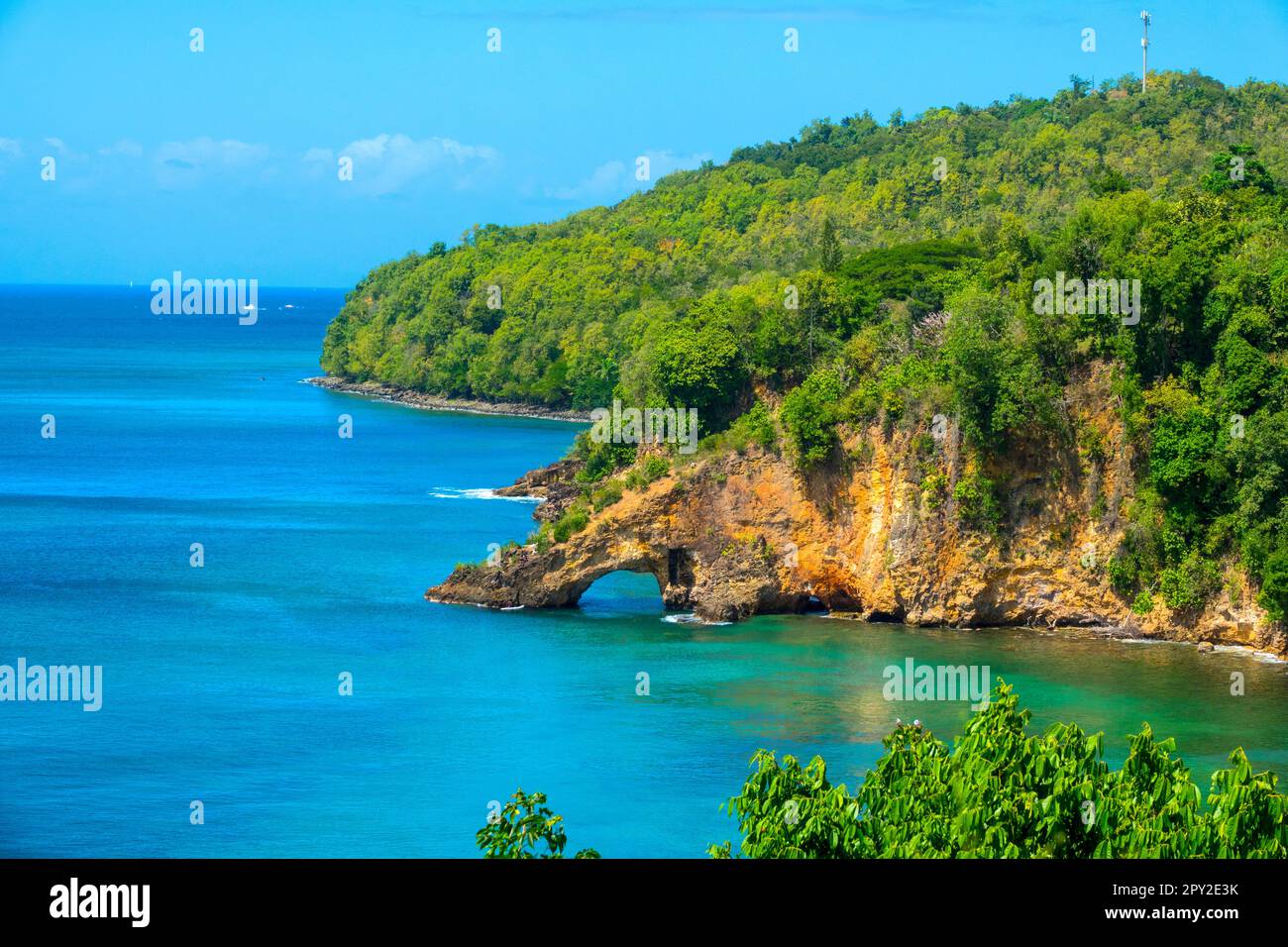 La vue Scenic sur Sainte-Lucie (Saint Lucien créole Français: Envoyé Lisi, Français: Sainte-Lucie) est une île des Antilles dans le Carib oriental Banque D'Images