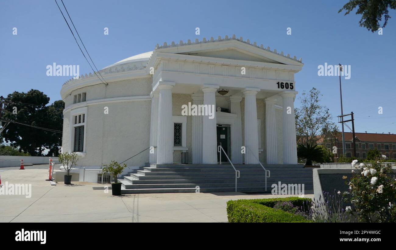 Los Angeles, Californie, États-Unis 2nd mai 2023 Chapelle des pins sur 2 mai 2023 à Los Angeles, Californie, États-Unis. Les niches et les tombes ici incluent : Colin Clive, Harry August Jansen, Leonard Mudie, Stuart Erwin, Mae Busch, Lyle Wheeler, Willis O'Brien, Edgar Dearing, Leonard Carey, William LeBaron, Nigel Bruce, Lloyd Ingraham, Bob Bailey, Everett King, Arthur Hoyt, Max Davidson, Charleton Hutchinson Gabriel, et Vaultage incluent : Edmund Gwenn, Philip Van Zandt, HB Warner, Bronco Billy Anderson, Tom Conway, William Desmond, Maude Vulton, Wilfred Lucas, Sarah Mason, Thomas Mitchell, Stuart Paton, Harry RUB Banque D'Images