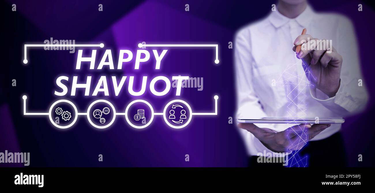 Légende conceptuelle Happy Shavuot. Concept Internet vacances juives commémorant la révélation des dix Commandements Banque D'Images