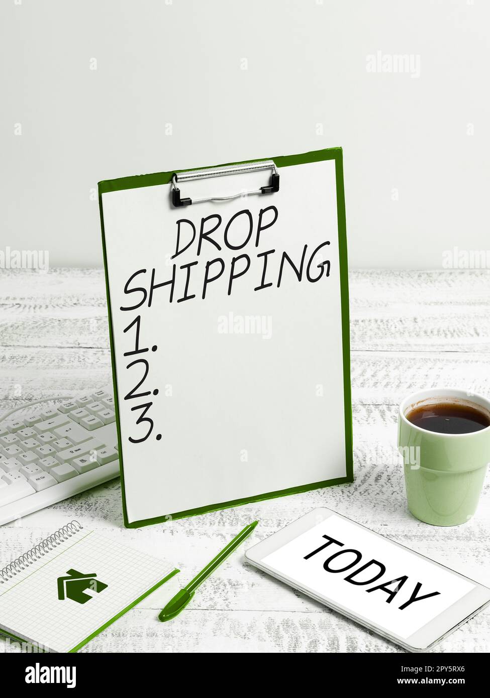 Texte indiquant l'expédition de la goutte d'inspiration. Vitrine commerciale pour envoyer des marchandises d'un fabricant directement à un client plutôt qu'au détaillant Banque D'Images