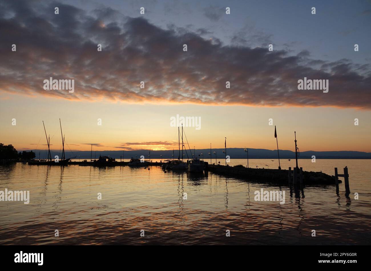 Abend am Genfer Voir BEI Evian-les-bains Banque D'Images