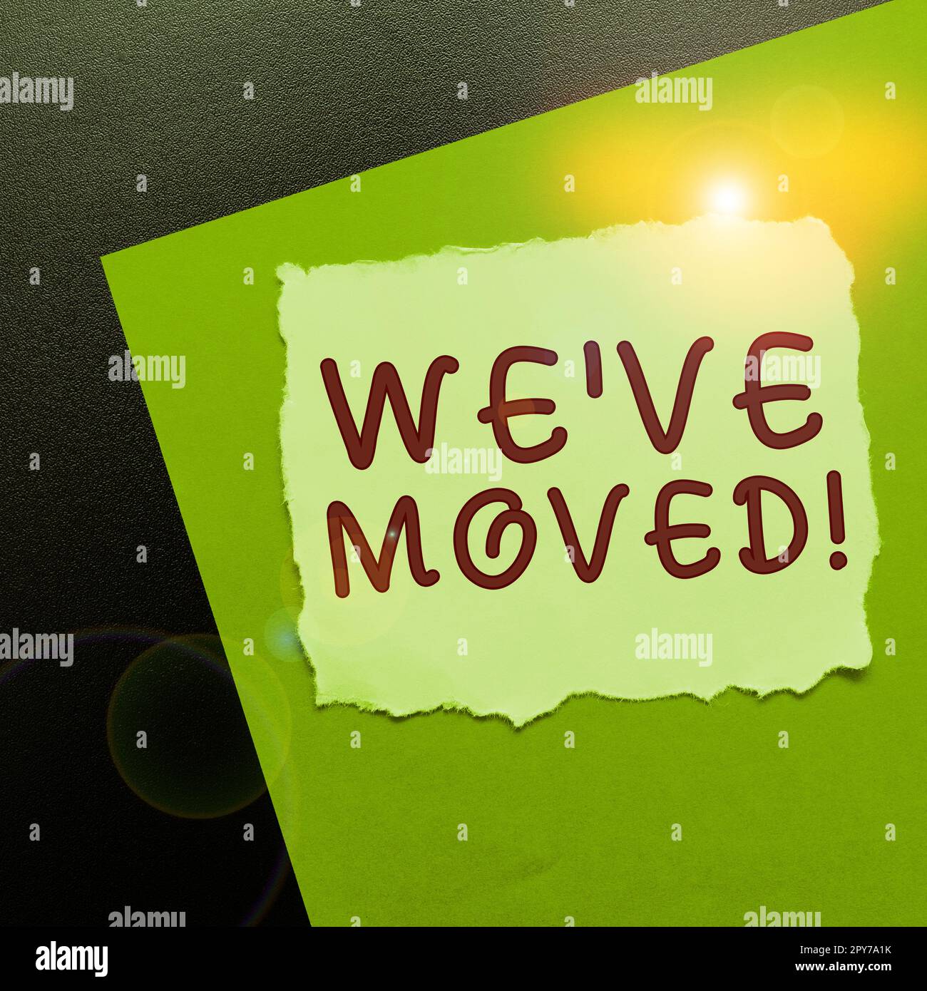 Nous avons déplacé l'affichage conceptuel. Photo conceptuelle en cours de vie à partir d'un autre pays, identique ou différent Banque D'Images