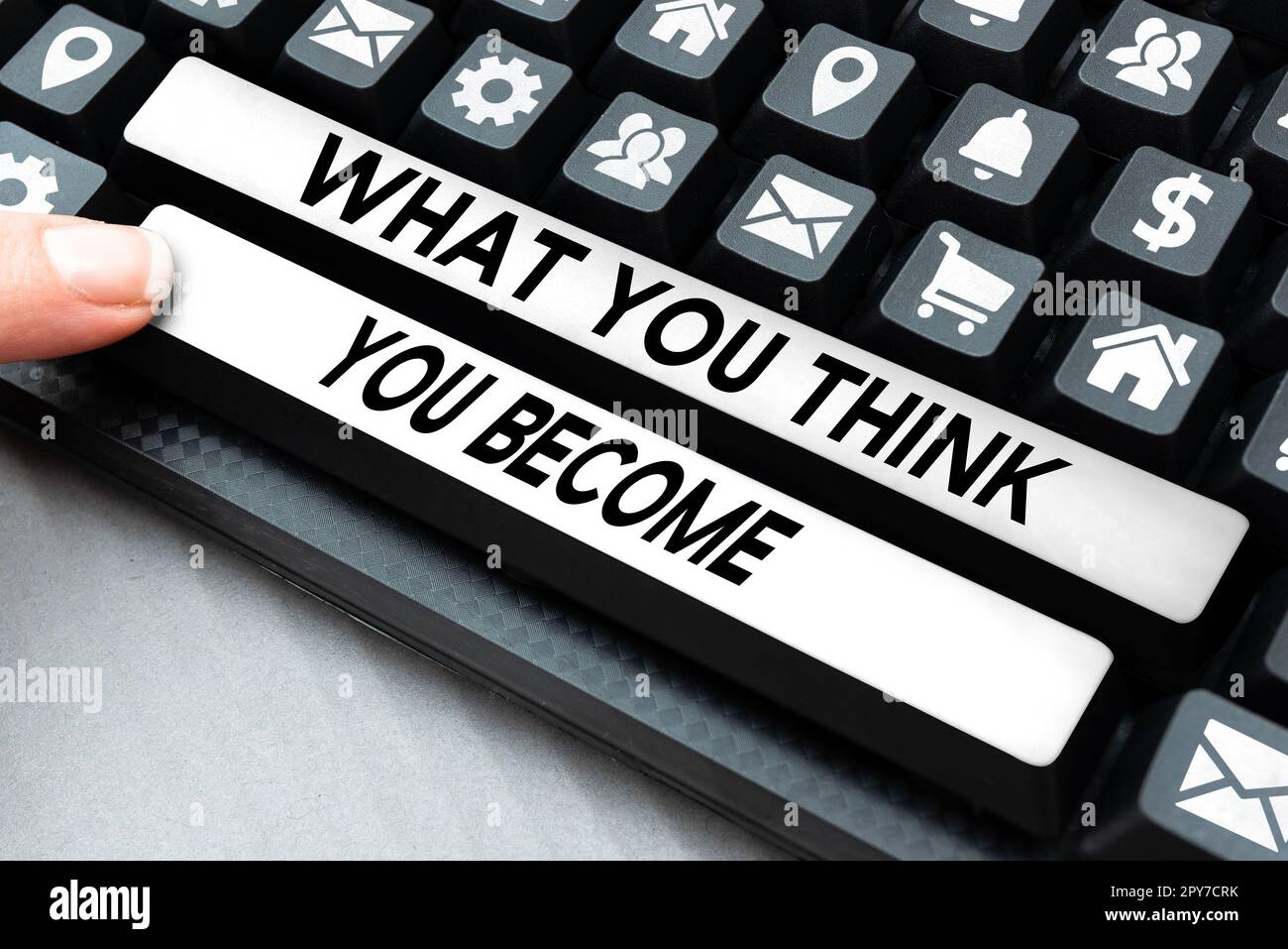 Légende conceptuelle ce que vous pensez devenir. L'idée d'affaires être réussi et positif dans la vie exigent de bonnes pensées Banque D'Images