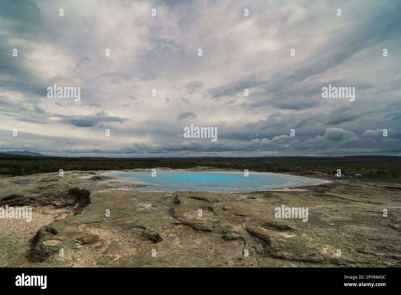 Camp geyser dans la vallée paysage photo Banque D'Images