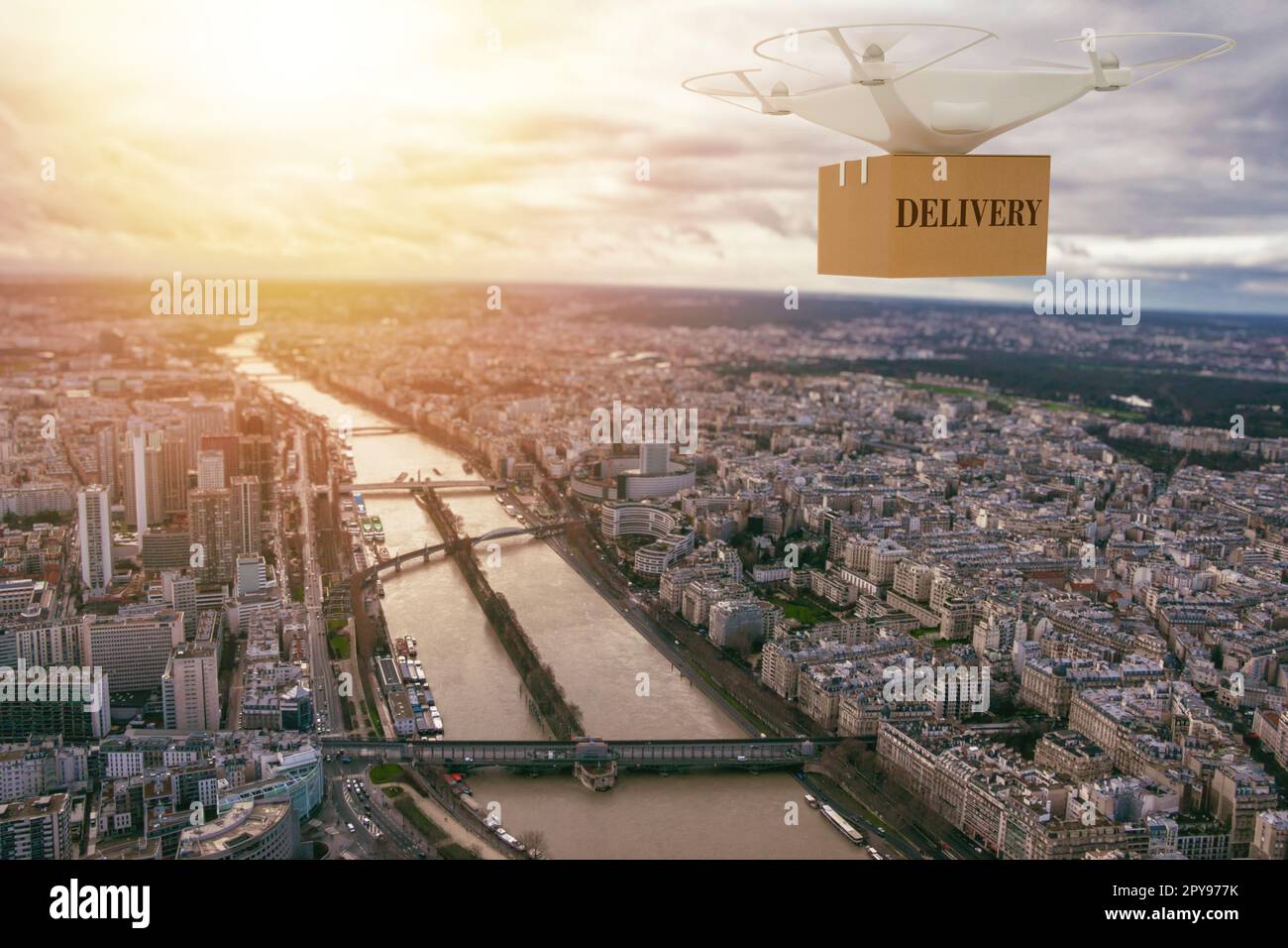 Drone UAV survolant la ville pour livrer un envoi Banque D'Images