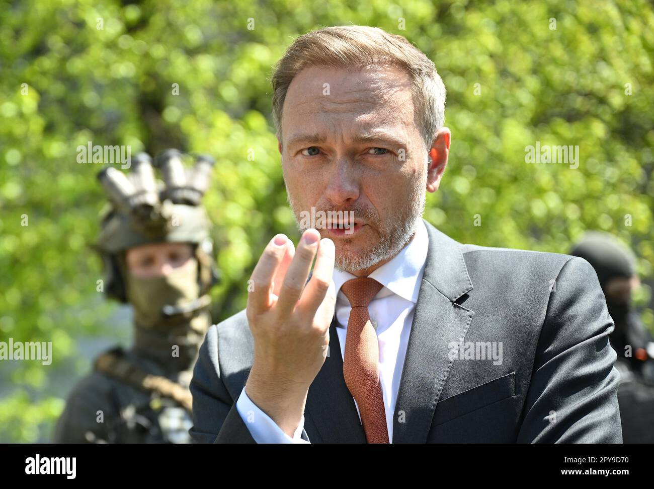 Berlin, Allemagne. 03rd mai 2023. Le ministre fédéral des Finances, Christian Lindner (FDP), parle de la stratégie visant à optimiser la lutte contre le crime organisé et le blanchiment d'argent par les douanes. Credit: Britta Pedersen/dpa/Alay Live News Banque D'Images