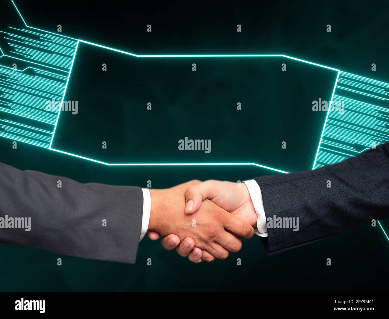 Deux hommes en costumes serrant la main dans le fond de style futuriste avant avec lueur colorée. Les nouvelles technologies numériques du futur. La poignée de main représente un accord. Banque D'Images