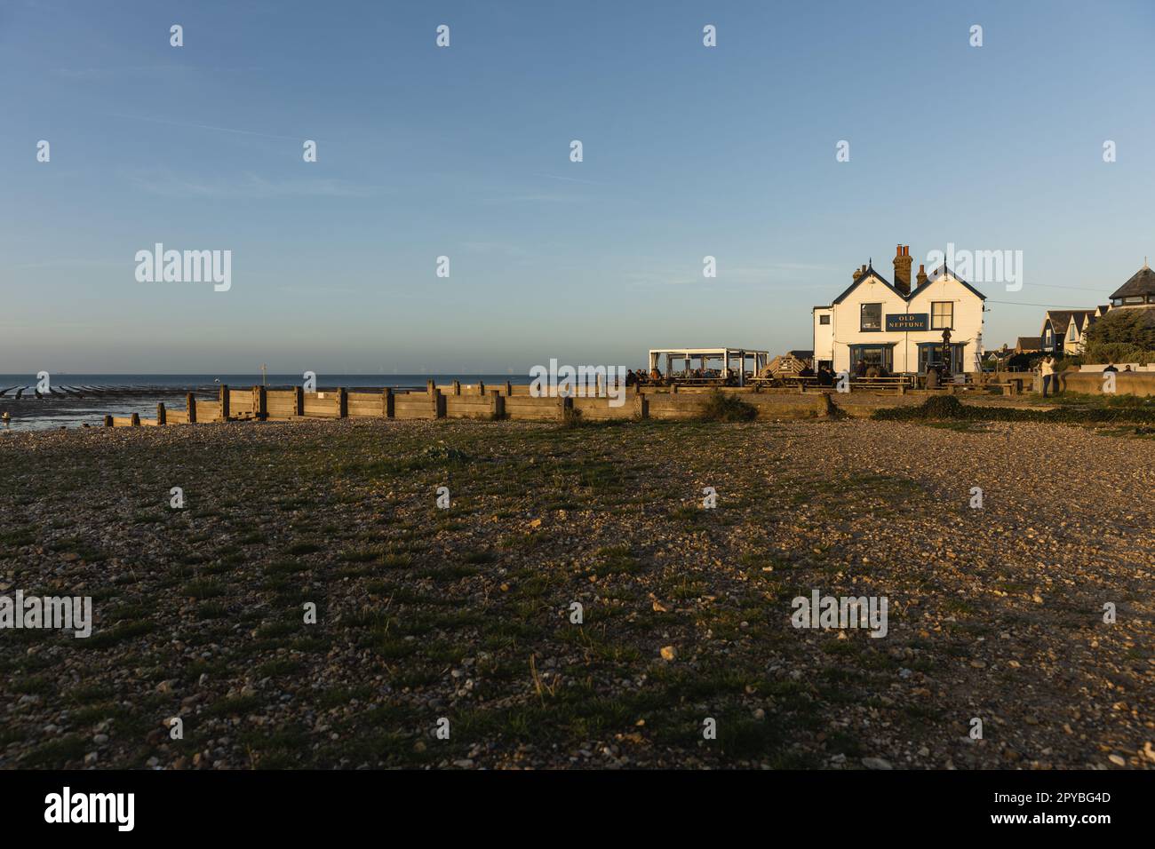 Vieux pub Neptune le 6th octobre 2022 à Whitstable Beach à Whitstable, Kent, Angleterre. Crédit : nouvelles SMP Banque D'Images