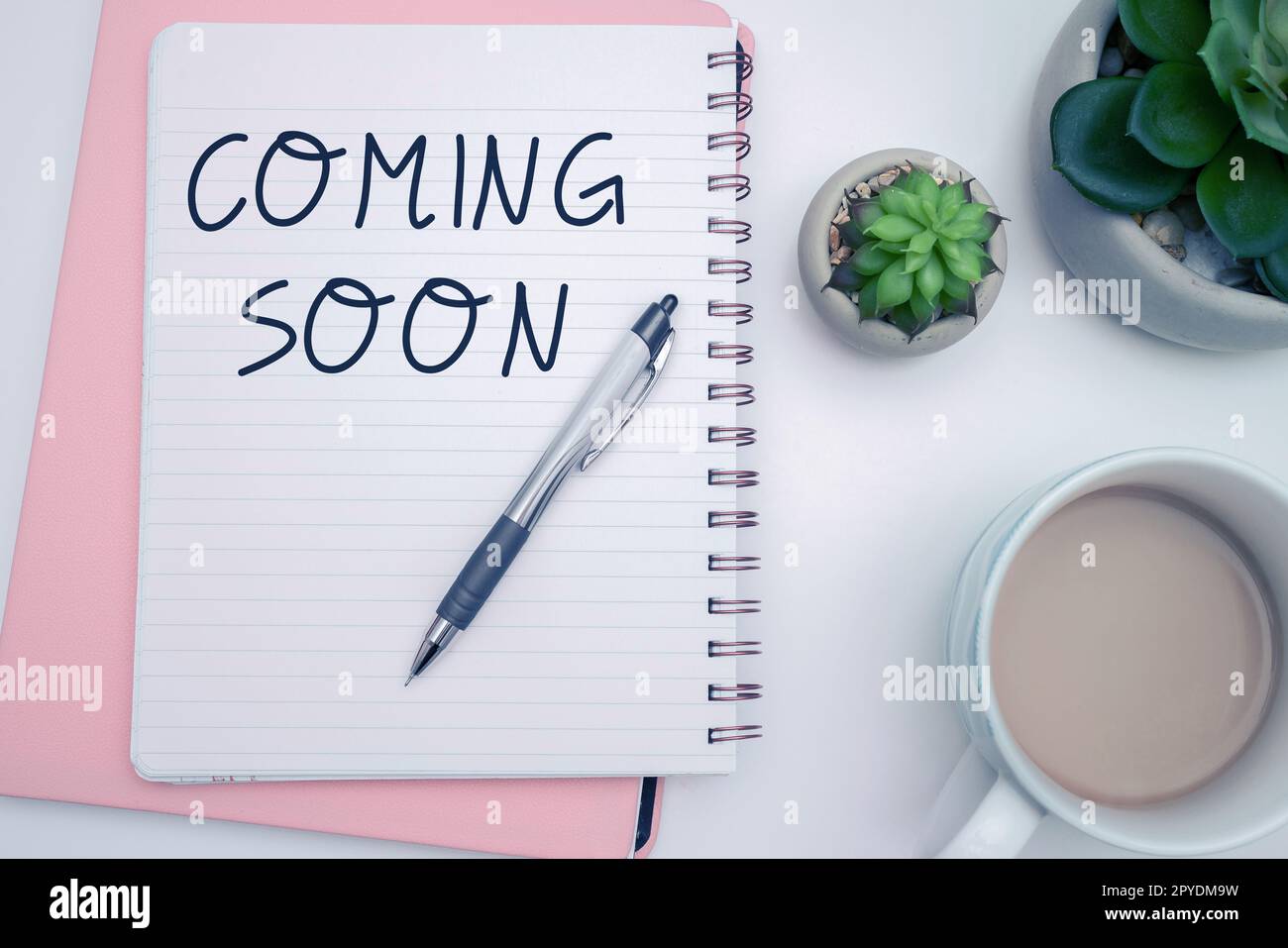 Présentation conceptuelle bientôt disponible. Mot pour quelque chose va se produire dans vraiment peu de temps de la période Banque D'Images Présentation conceptuelle bientôt disponible. Mot pour quelque chose va se produire dans vraiment peu de temps de la période Banque D'Images