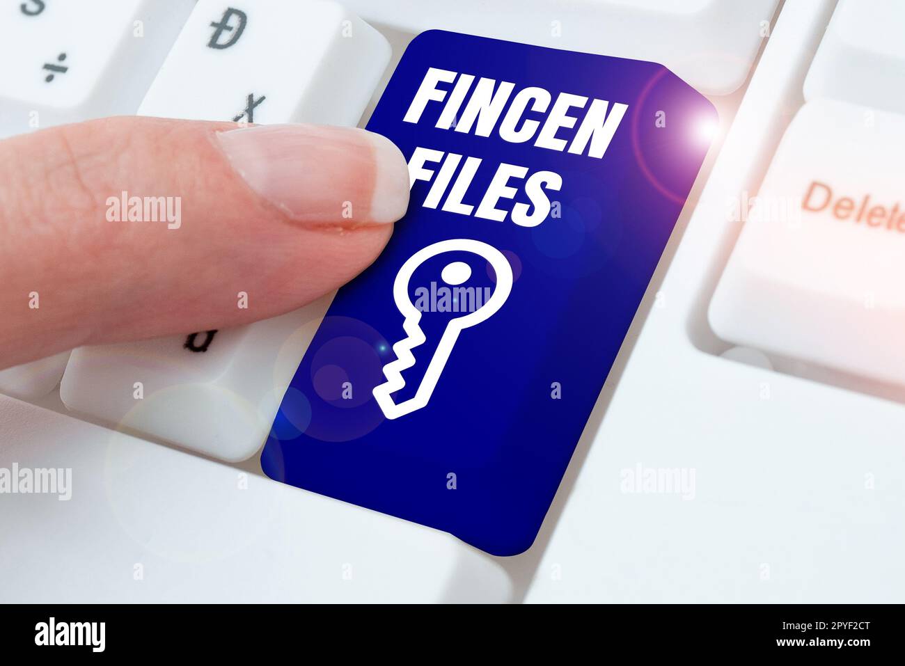 Symbole de texte indiquant les fichiers FinCEN. Photo conceptuelle transactions d'actifs et de passifs financiers Banque D'Images