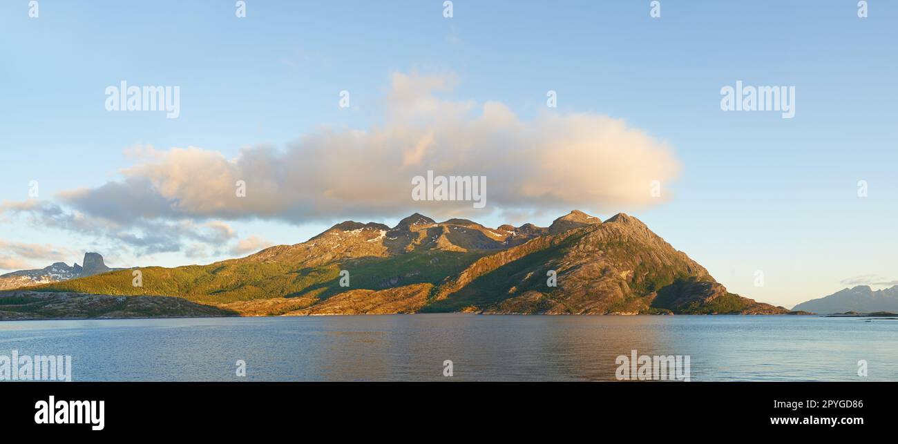 Belle Norvège. Photo de paysage dans Nordland, près de la ville de Bodo, Norvège Banque D'Images