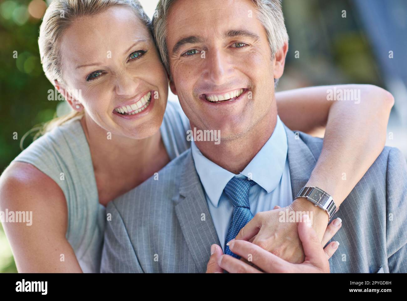 C'est un couple de puissance. Portrait d'un couple d'affaires mûr et souriant. Banque D'Images