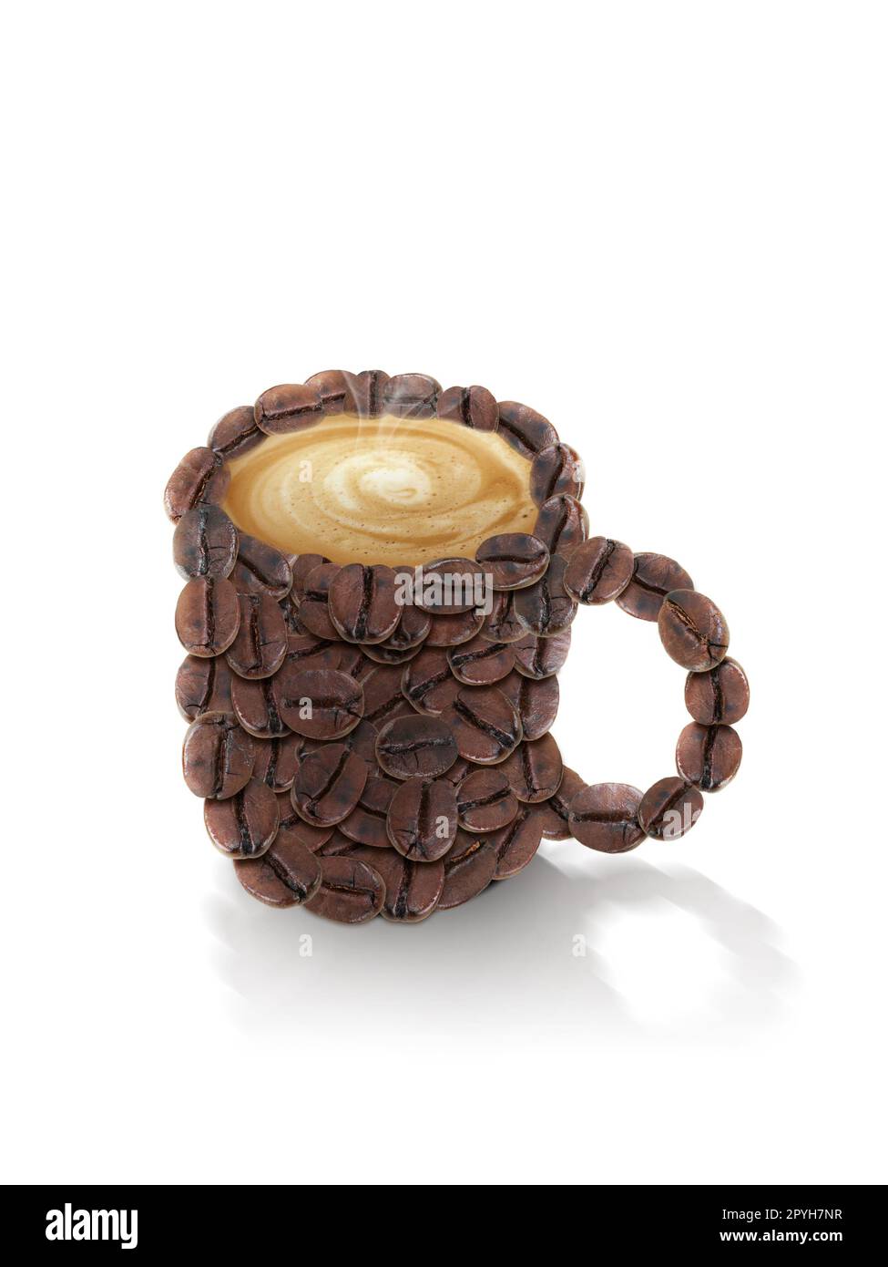 Un café éclabousse dans une tasse isolée sur fond blanc Banque D'Images