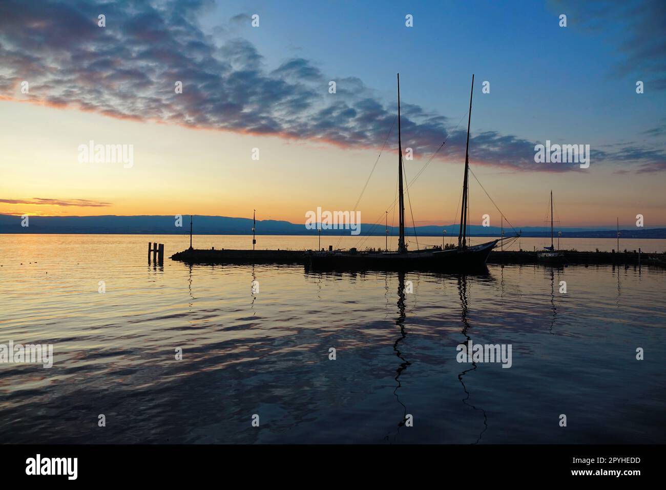 Abend am Genfer Voir BEI Evian-les-bains Banque D'Images