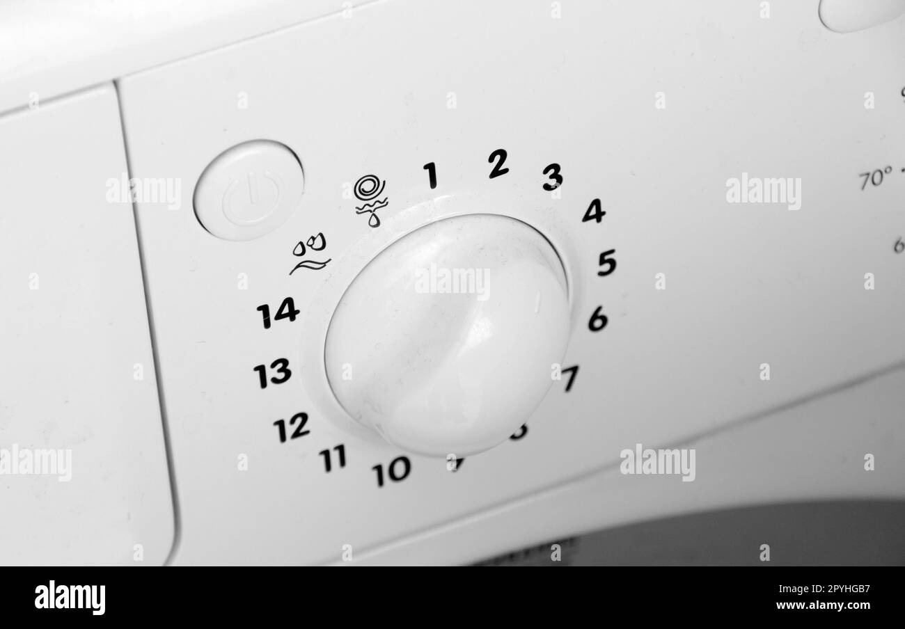 Gros plan sur les détails du lave-linge Banque D'Images