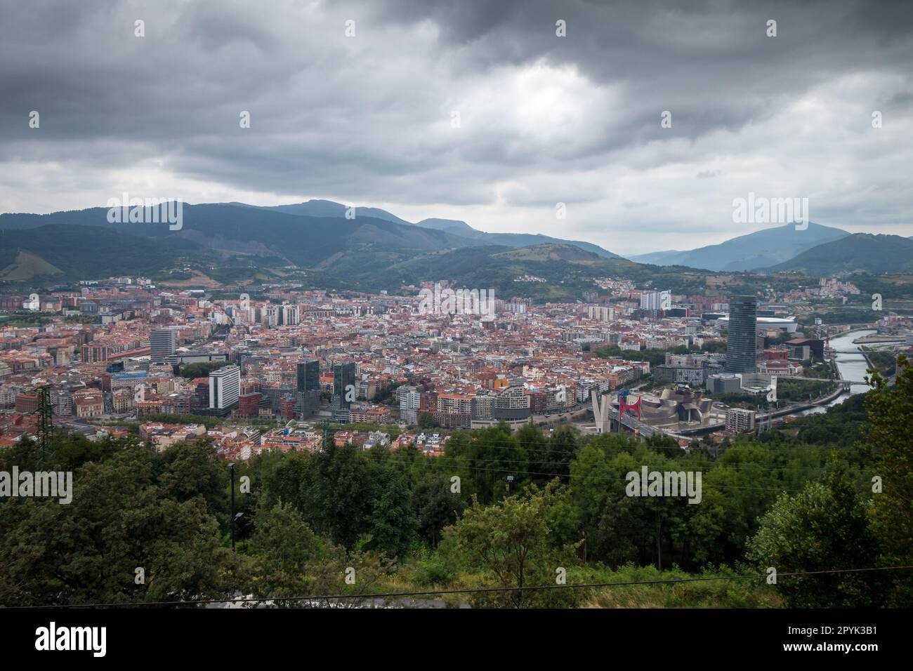 Vue aérienne de la ville de Bilbao, pays Basque, Espagne Banque D'Images