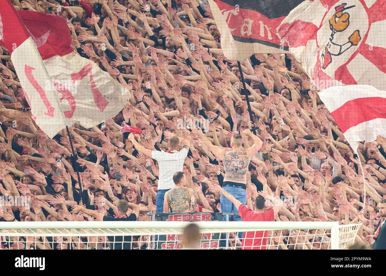 Stuttgart, Allemagne. 03rd mai 2023. Fans DE VFB dans le match VFB STUTTGART - EINTRACHT FRANCFORT 2-3 DFB-Pokal, coupe de football allemande, demi-finale sur 03 mai 2023 à Stuttgart, Allemagne. Crédit saison 2022/2023 : Peter Schatz/Alay Live News Banque D'Images