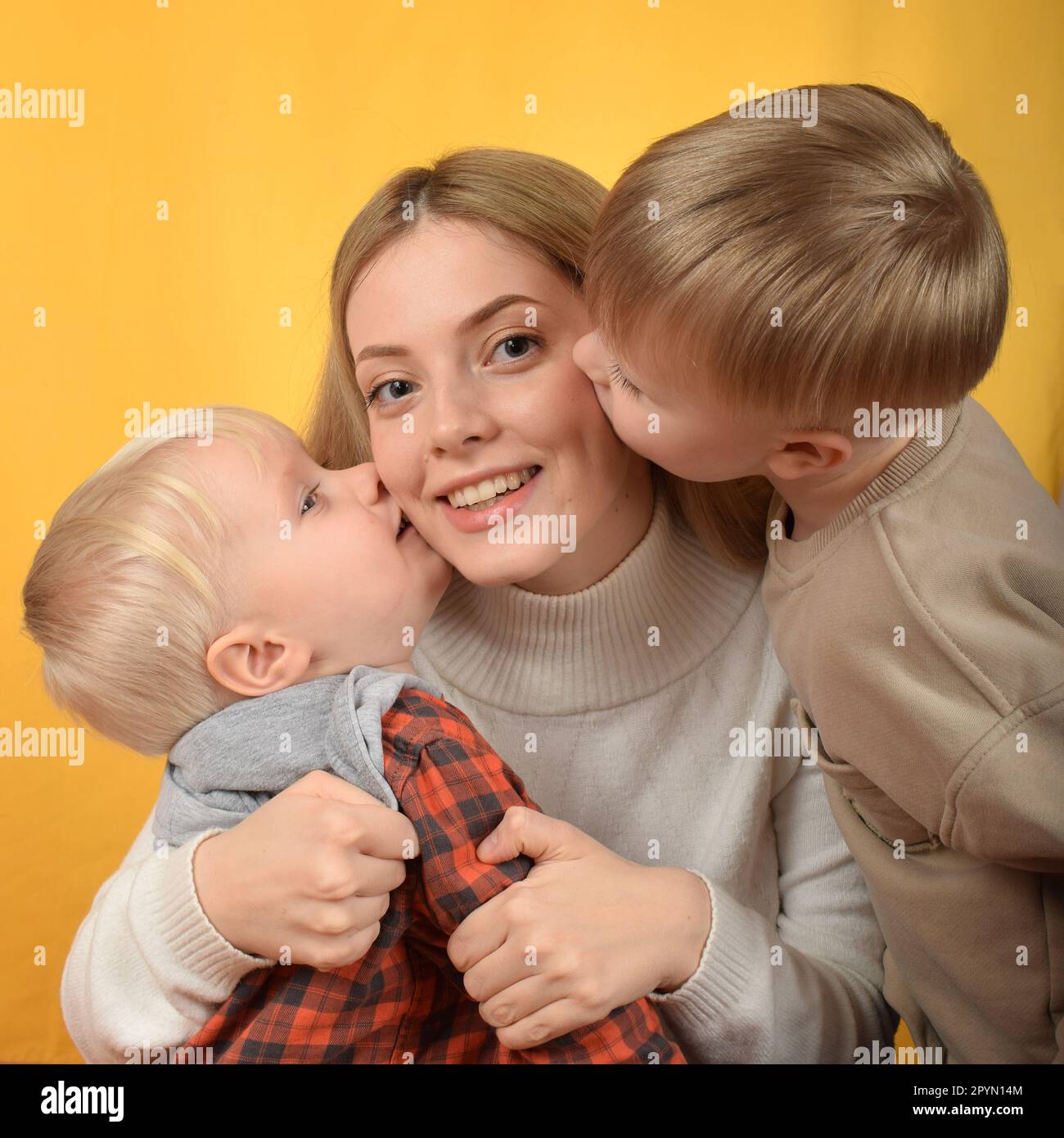 Mère avec fils Banque D'Images