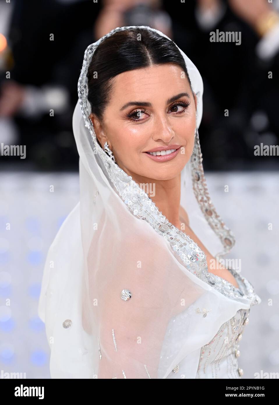 New York, ÉtatsUnis. 1 mai 2023. Penelope Cruz arrivée au gala met