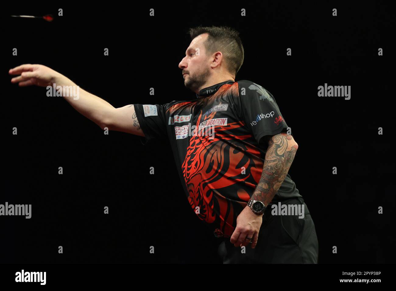 AO Arena, Victoria Station, Manchester, Royaume-Uni. 4th mai 2023. Jonny Clayton lors de son match contre Peter Wright lors de la 2023 Cazoo Premier League Darts Night 14 à l'AO Arena, à Manchester. Crédit : Touchlinepics/Alamy Live News Banque D'Images