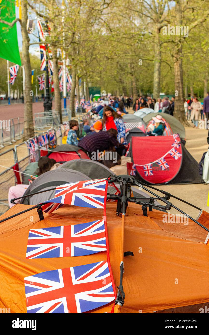 Les supers royaux se préparent pour le couronnement du roi Charles III le samedi 6th mai Banque D'Images