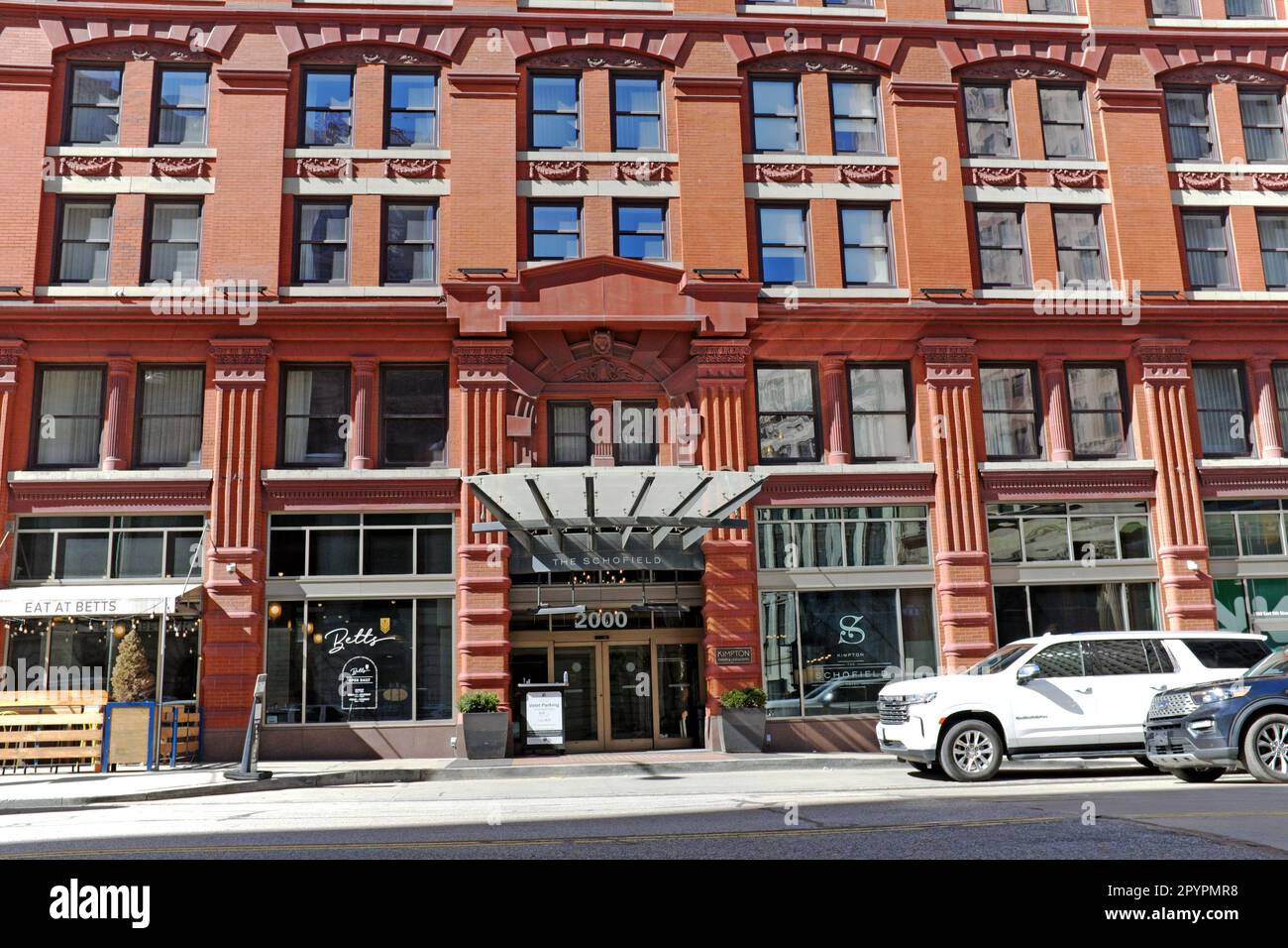 La tour Euclid-Ninth, et maintenant l'hôtel Kimpton-Schofield, dans le centre-ville de Cleveland, Ohio, a été achevée en 1901, abrite maintenant des chambres d'hôtel et des appartements. Banque D'Images