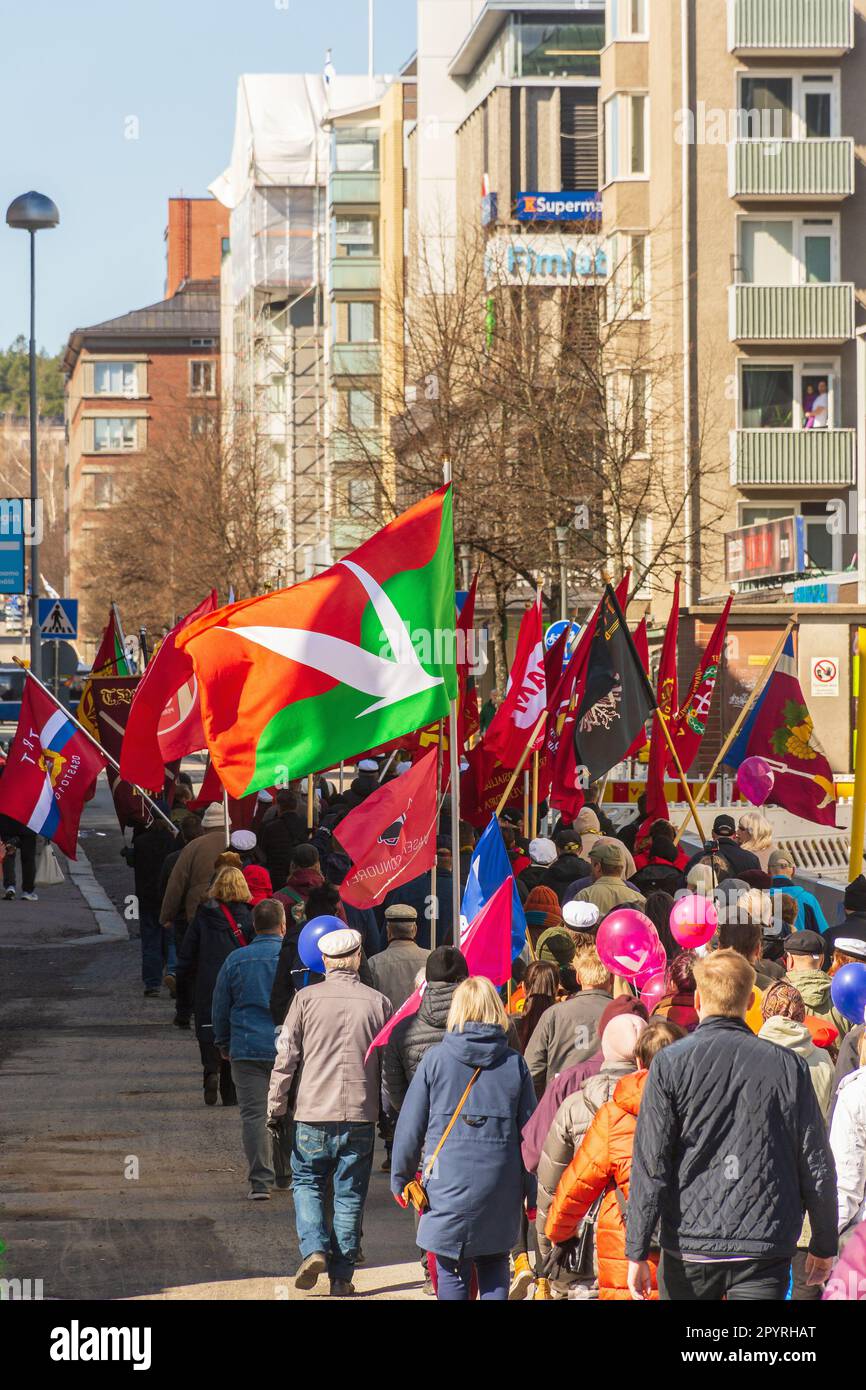 Procession du jour de mai à Tampere en Finlande Banque D'Images