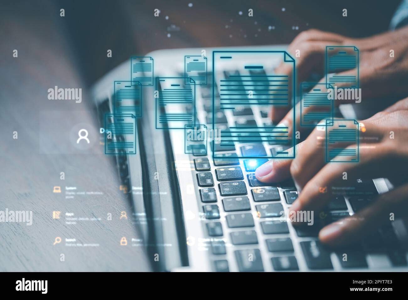 Base de données de documentation en ligne et automatisation des processus pour gérer efficacement les fichiers, personnel INFORMATIQUE travaillant avec le système de gestion des documents (DMS) Banque D'Images Base de données de documentation en ligne et automatisation des processus pour gérer efficacement les fichiers, personnel INFORMATIQUE travaillant avec le système de gestion des documents (DMS) Banque D'Images