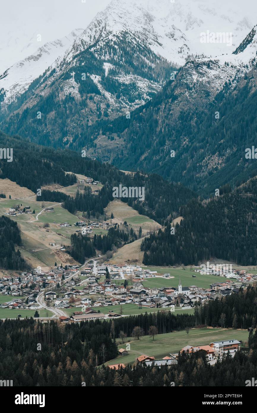 Paysage de montagne.Hohe Tauern.Snowy sommets de montagne Banque D'Images