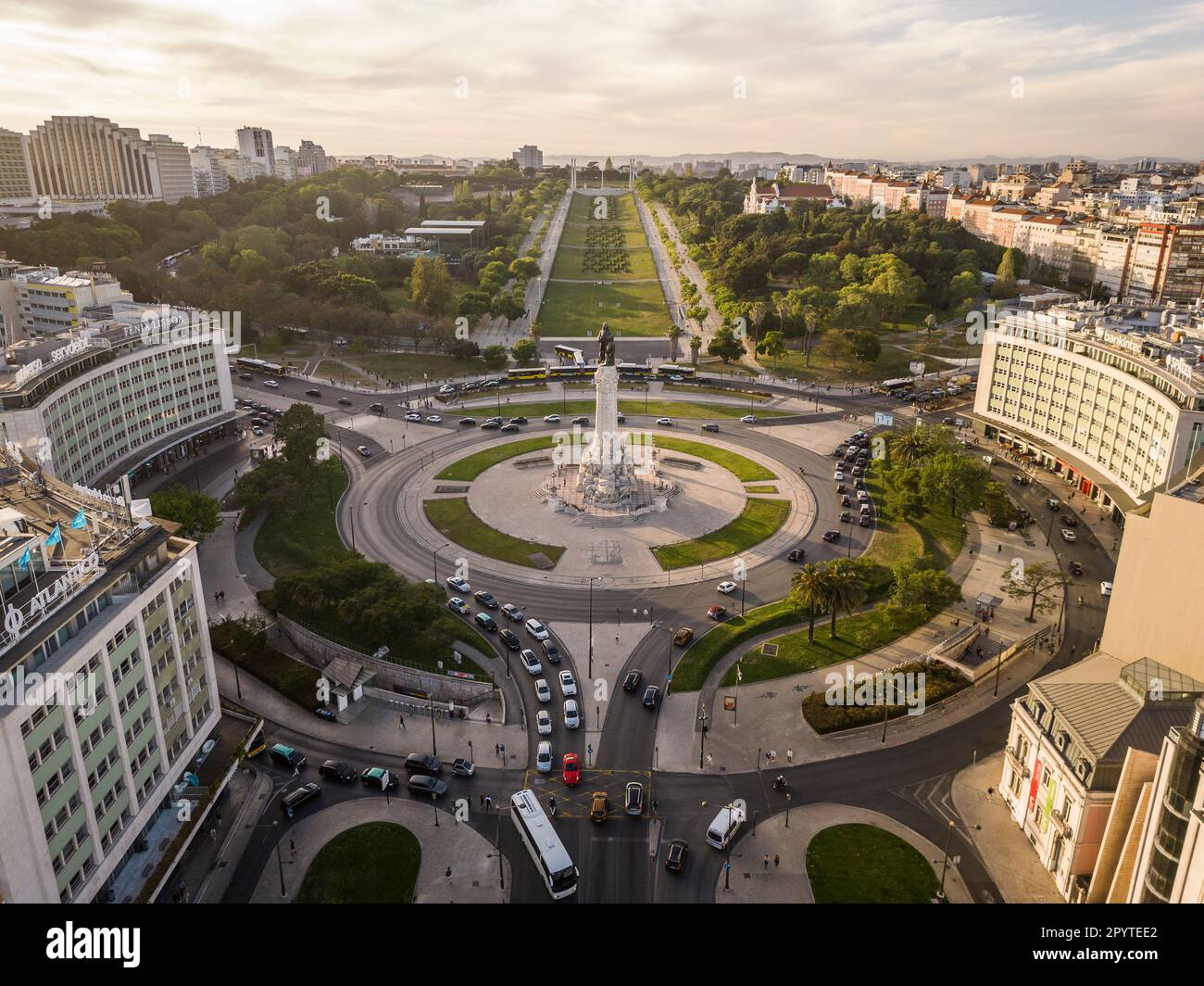 Belle vue aérienne sur la place Marquês de Pombal dans la ville de Lisbonne, Portugal Banque D'Images