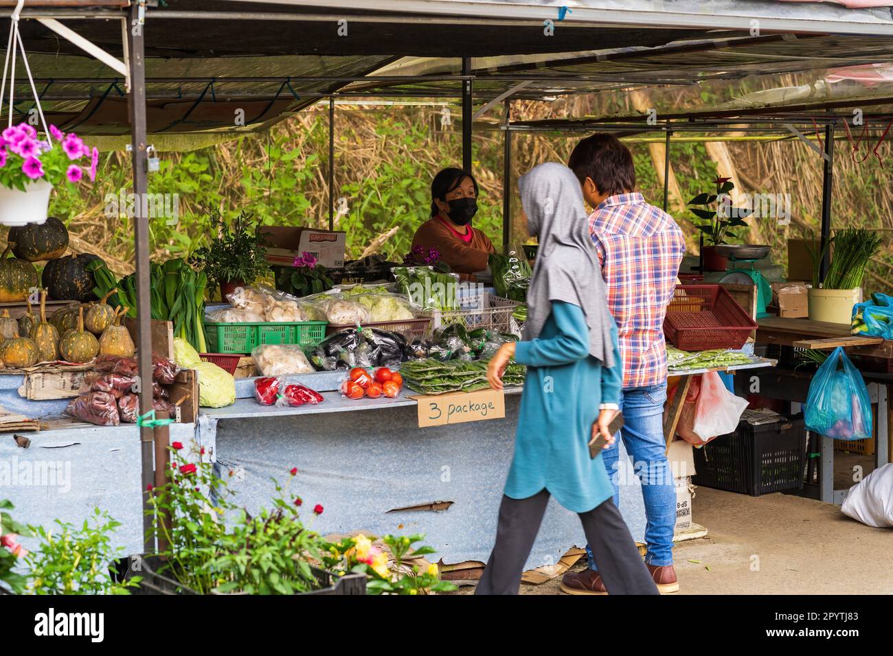 Les produits en vente au magasin sur le marché local de Kea Farm, en Malaisie Banque D'Images