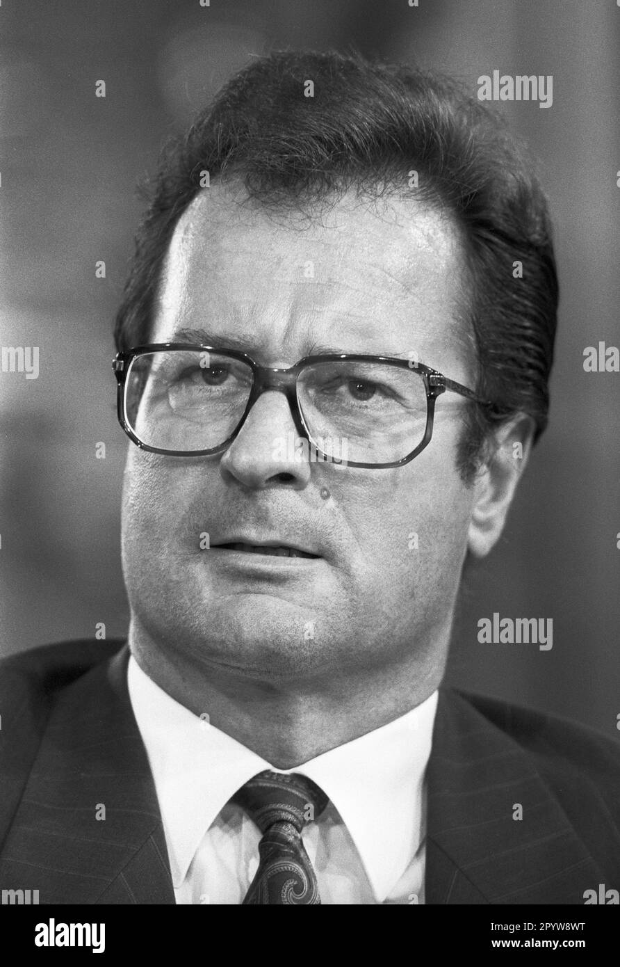 Allemagne, Bonn, 27.09.1991. Archive: 28-74-35 pour votre archive! Photo: Klaus Kinkel, Ministre fédéral des Affaires étrangères [traduction automatique] Banque D'Images