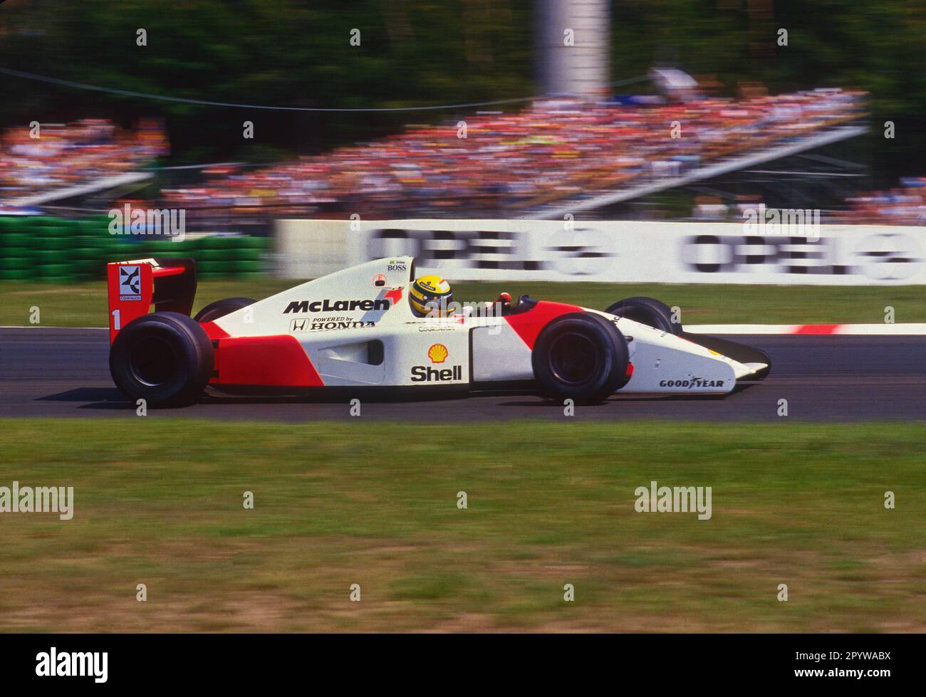 Allemagne, Hockenheim, 26.07.1992 photo de la course de Formule 1 : Ayrton Senna dans McLaren Honda [traduction automatique] Banque D'Images