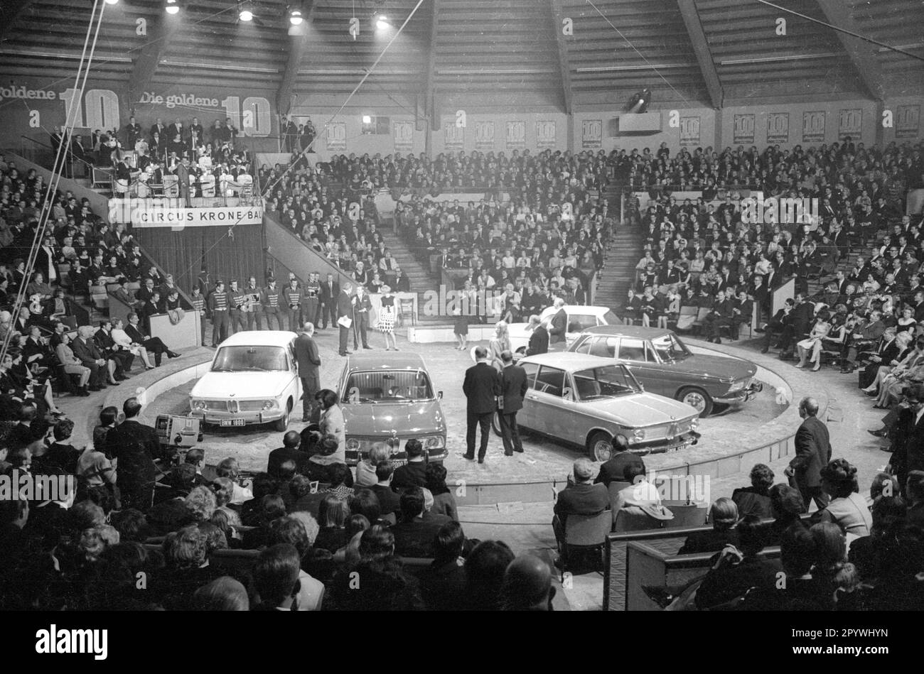 Stars of the Manège-The Golden Ten 1966 [traduction automatique] Banque D'Images