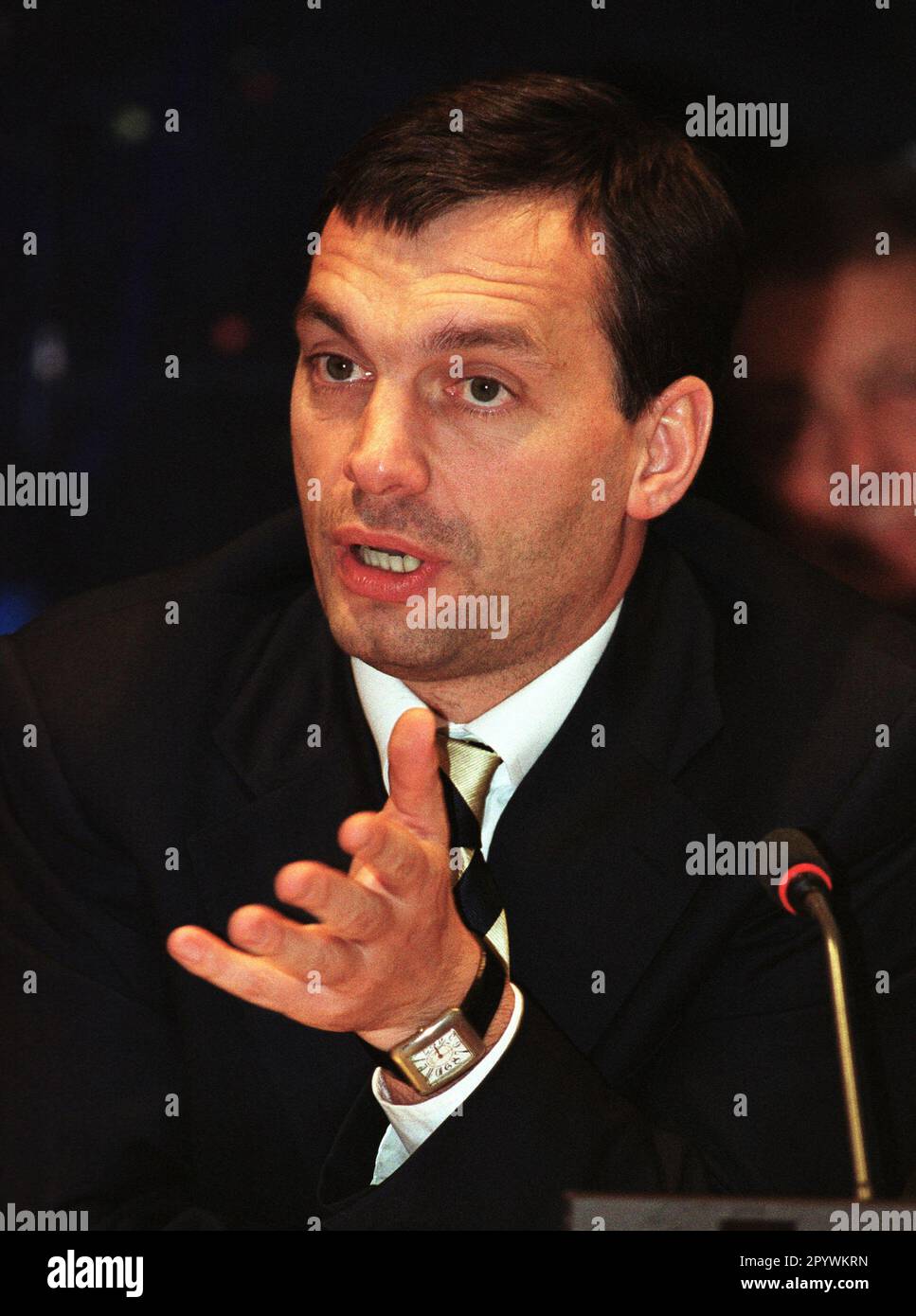 Viktor ORBAN , Premier ministre de Hongrie , 10.11.1999 [traduction automatique] Banque D'Images