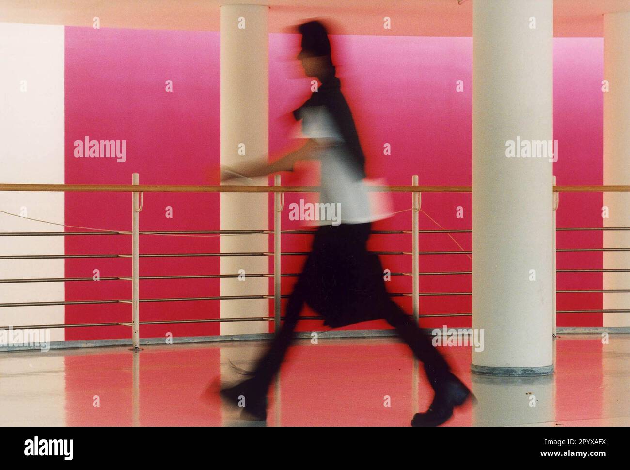 Date de l'enregistrement: 15.06.1999 Etudiant dans le foyer de l'Université des sciences appliquées de Munich. [traduction automatique] Banque D'Images