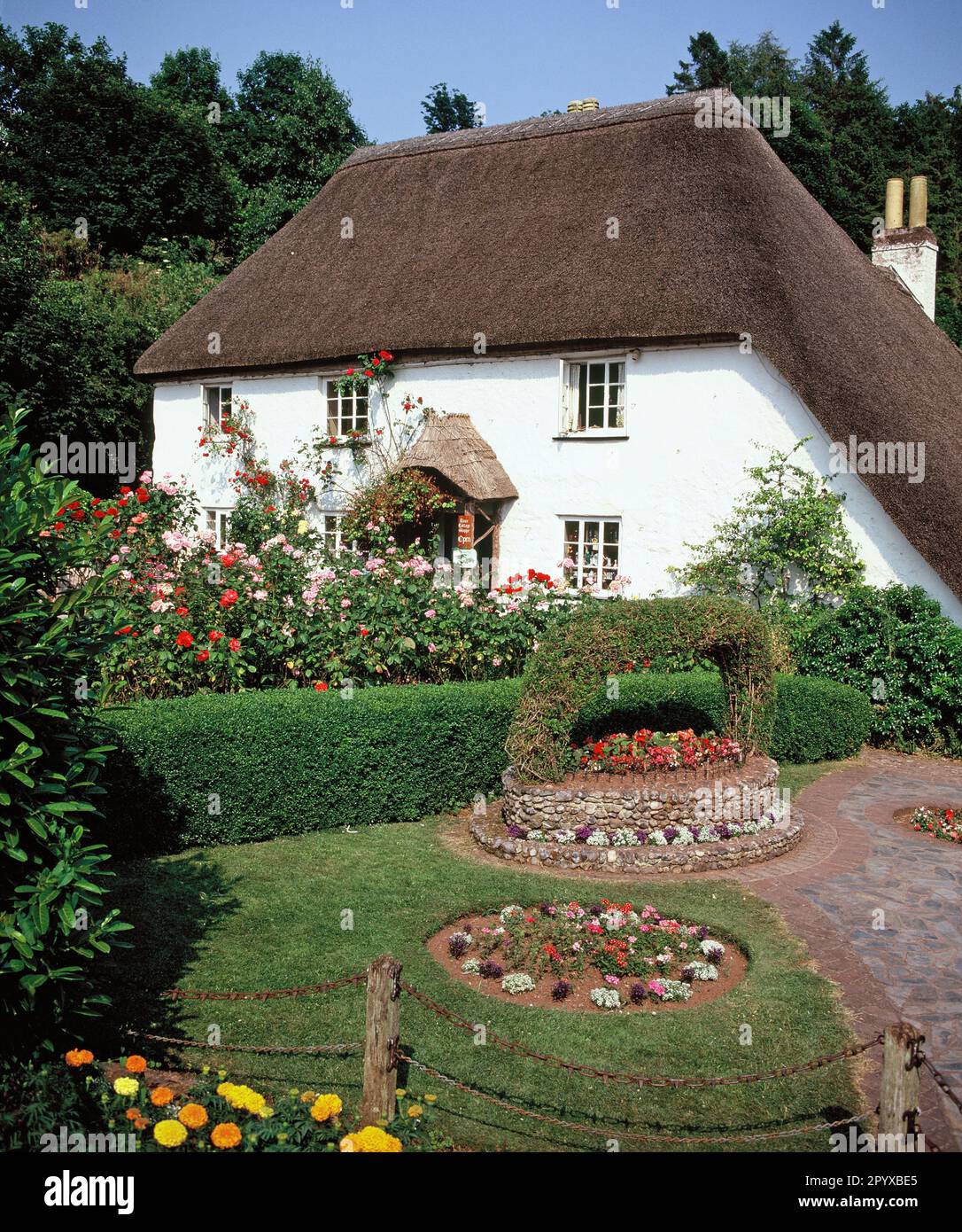 Angleterre. Devon. Cockington. Chaumière. Banque D'Images