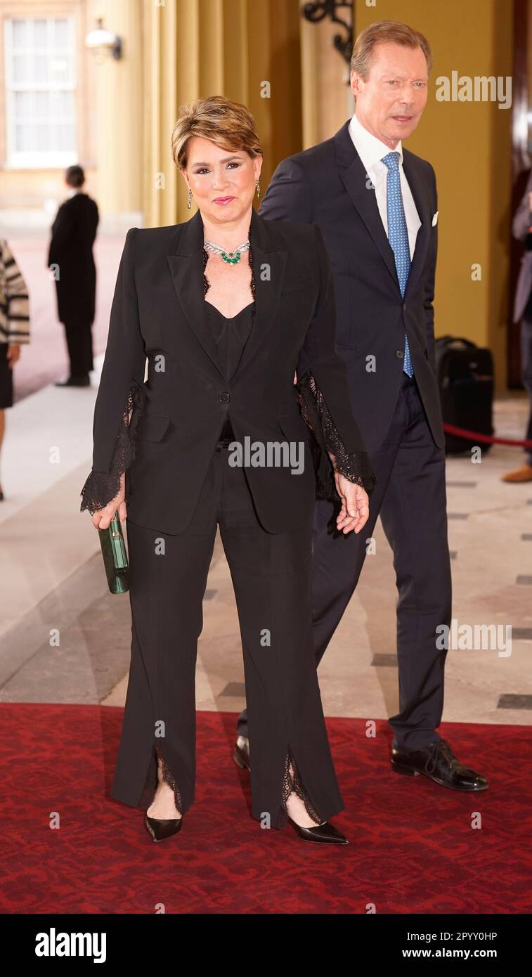 La Grande duchesse Maria Teresa et le Grand-Duc Henri de Luxembourg arrivent pour une réception au Palais de Buckingham, organisé par le Roi Charles III, pour les invités d'outre-mer assistant à son couronnement, sur 6 mai. Date de la photo: Vendredi 5 mai 2023. Banque D'Images