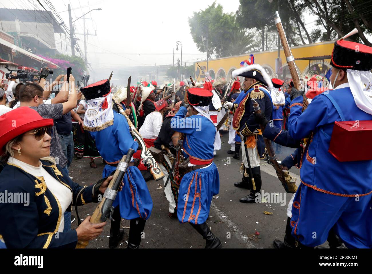 Mexico, Mexique. 05th mai 2023. 5 mai 2023, Mexico, la représentation de la bataille de Puebla de 1862 dans le quartier de Peñon de los Baños est déclarée par le Gouvernement de la ville de Mexico comme patrimoine culturel immatériel de la ville de Mexico à son anniversaire de 93rd; Organisé chaque année à l'hôtel de ville de Venustiano Carranza à Mexico. Sur 5 mai 2023 à Mexico, Mexique (photo par Luis Barron/Groupe Eyepix/Sipa USA). Credit: SIPA USA/Alay Live News Banque D'Images