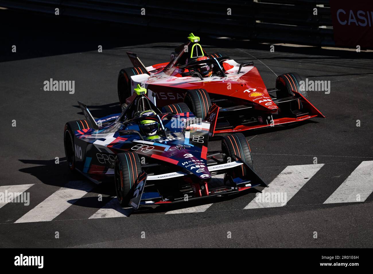 5/6/2023 - Sergio Sette Camara, NIO 333 FE Team, NIO 333 ER9 dirige Norman OTAN, Nissan Formula E Team, Nissan e-4ORCE 04 pendant la Formule E Round 9 - Monaco E-Prix in, . (Photo de Charly Lopez/Motorsport Images/Sipa USA) crédit: SIPA USA/Alay Live News crédit: SIPA USA/Alay Live News Banque D'Images