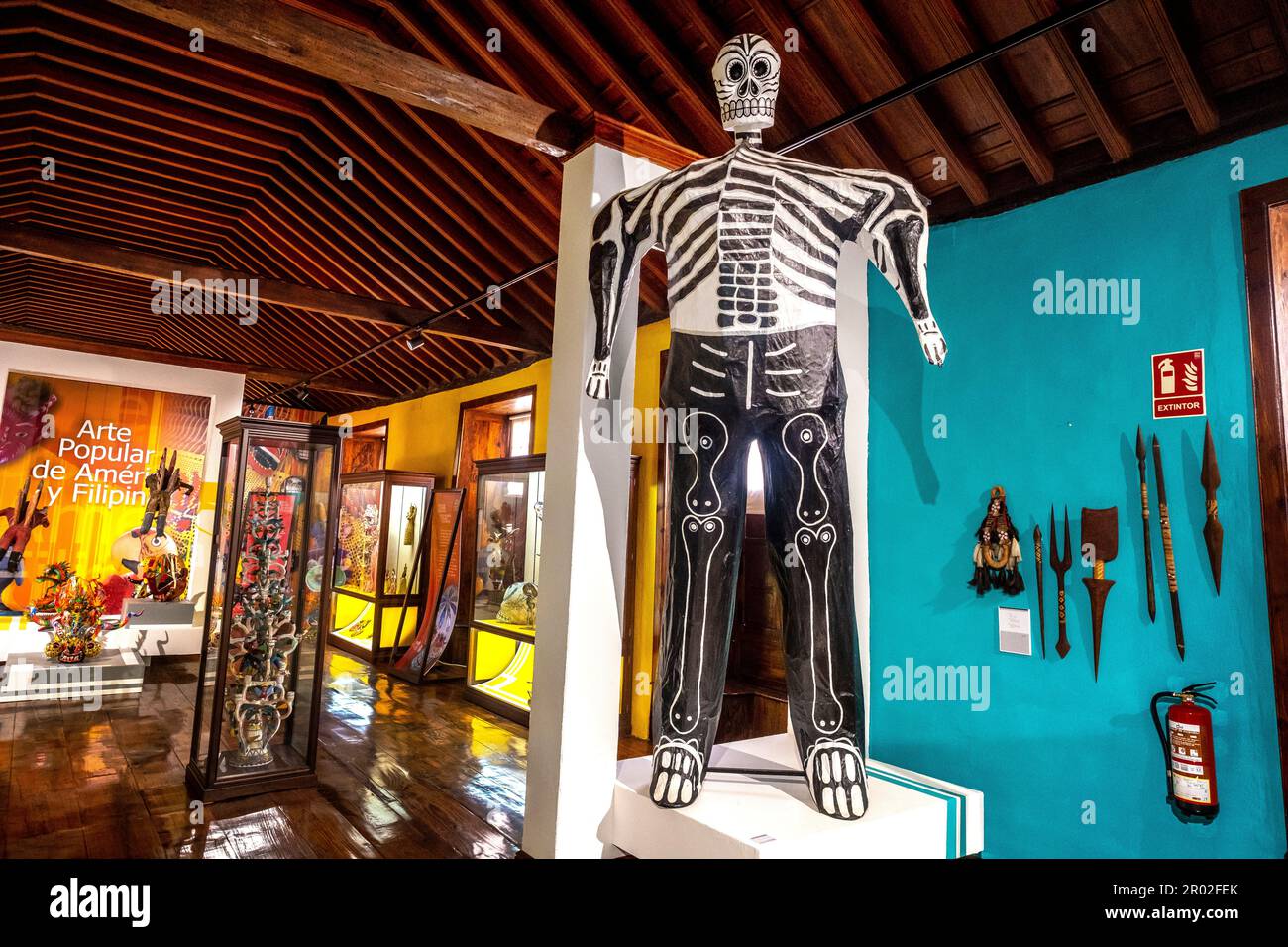 Squelette de paper maché d'Amérique latine exposé au Museo de Artesanía Iberoamericana de Tenerife, la Orotava, îles Canaries, Espagne Banque D'Images