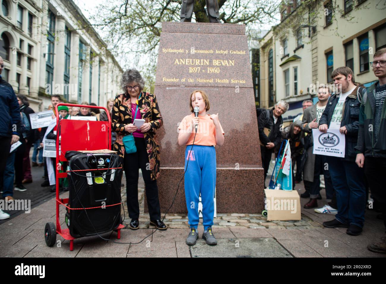 6th mai 2023. Les Républicains se réunissent à Cardiff, au pays de Galles, pour protester contre le couronnement du roi Charles. Banque D'Images