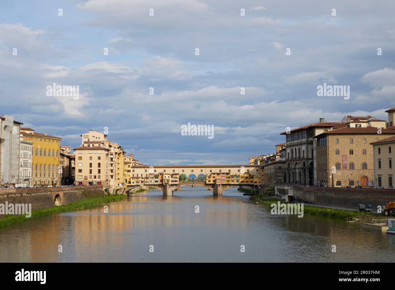 Ponte Vecchio sur l'Arno, Florence, Florence, Florence, Italie, Italie, Europe. 2023 Banque D'Images